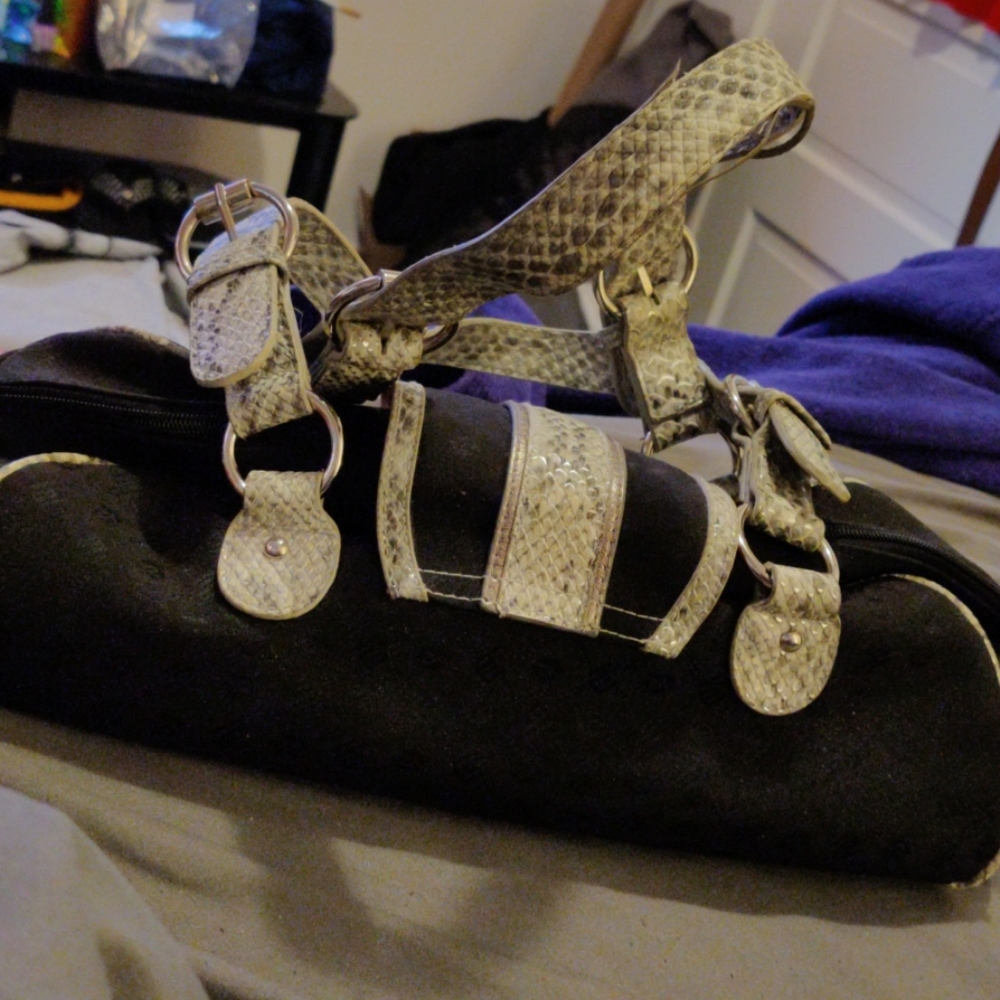 Purse - Picture 2 of 2